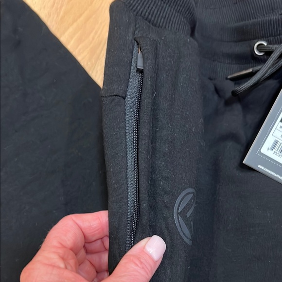 King Kong Women’s Black Jogging Pants - Picture 10 of 12